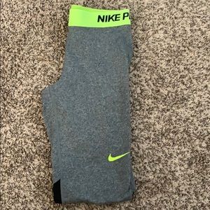 Nike pro leggings